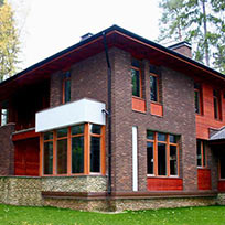 Облицовка фасада частного дома